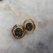 Brinco Orgânico com Pirita – Dourado